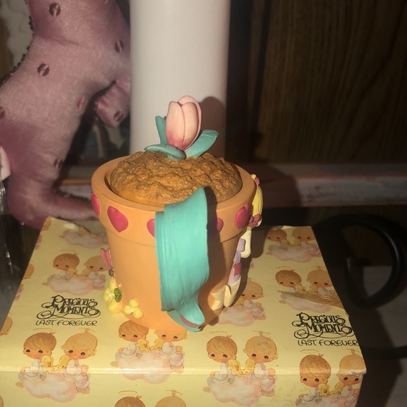 New In Box Precious Moments “MAY” Birthday Month Garden Tea Cup! - Picture 7 of 15